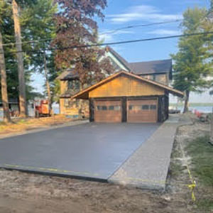 toby-driveway